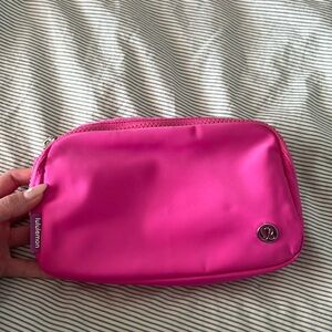 Lululemon Sonic Pink belt bag